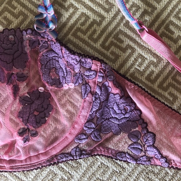 Victoria’s Secret underwire bra - Picture 10 of 10